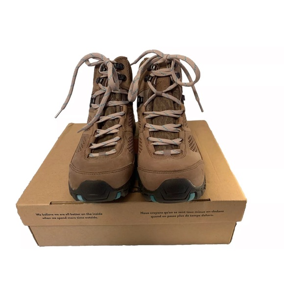 Vasque Women's Talus AT UltraDry Lace Up Boots - Picture 3 of 10